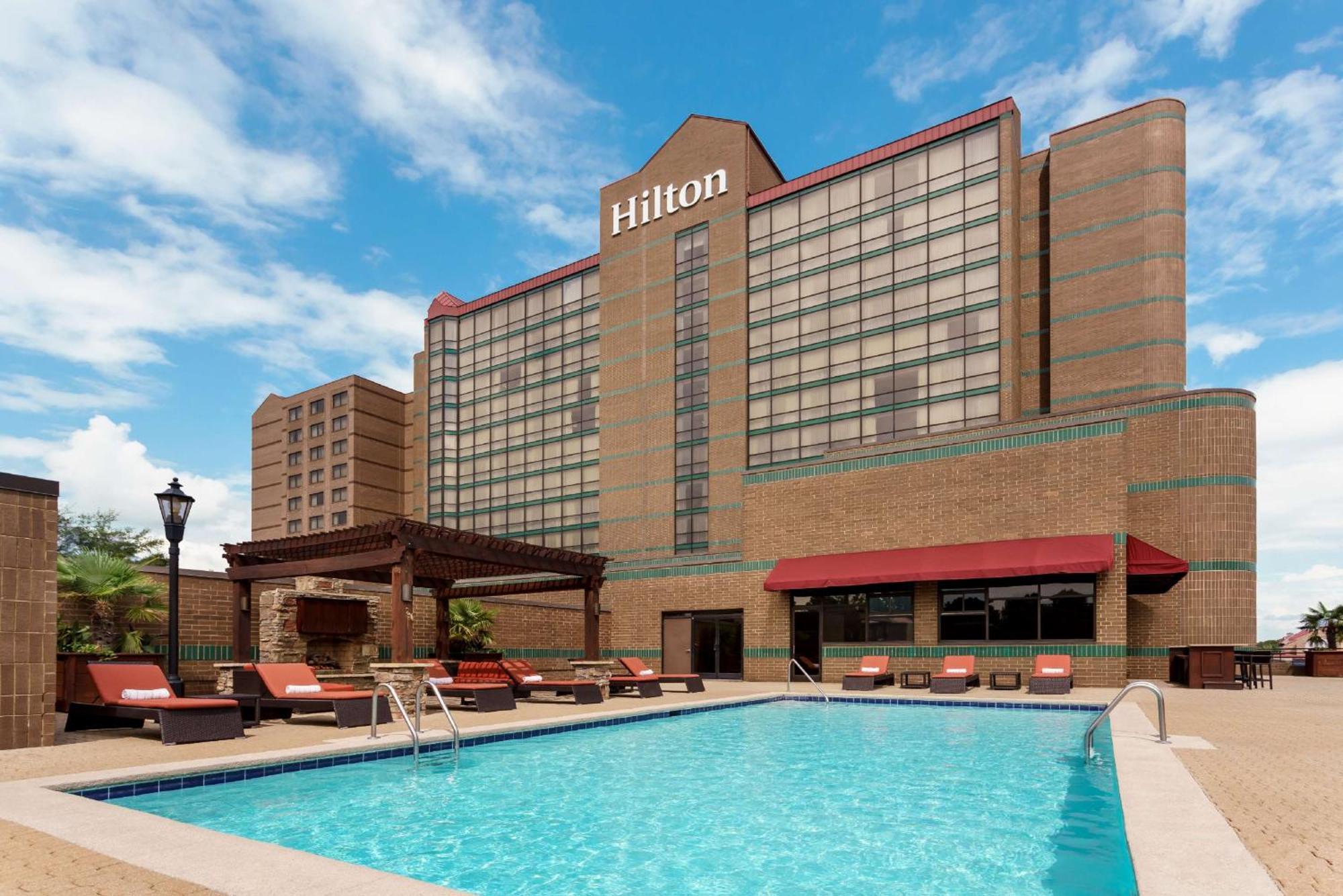 Hilton Charlotte University Place Exterior photo