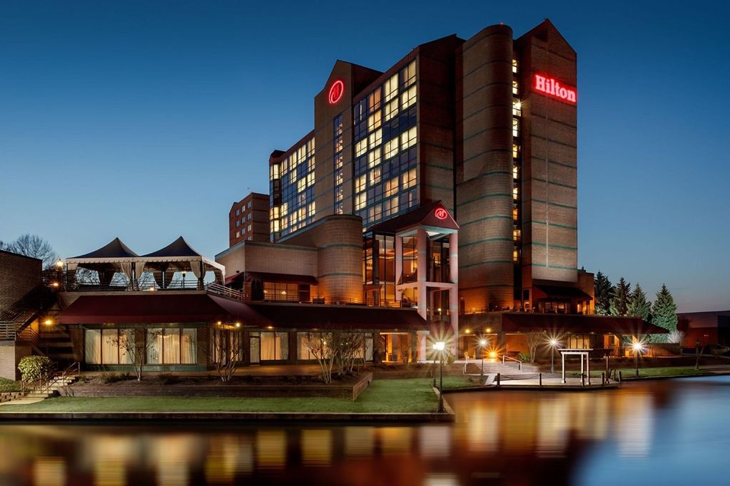 Hilton Charlotte University Place Exterior photo
